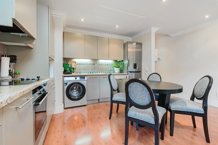 1 Bedroom Property for Sale in Green Point Western Cape